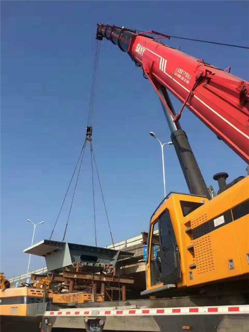 江安县浅谈起重机吊钩的作业速度